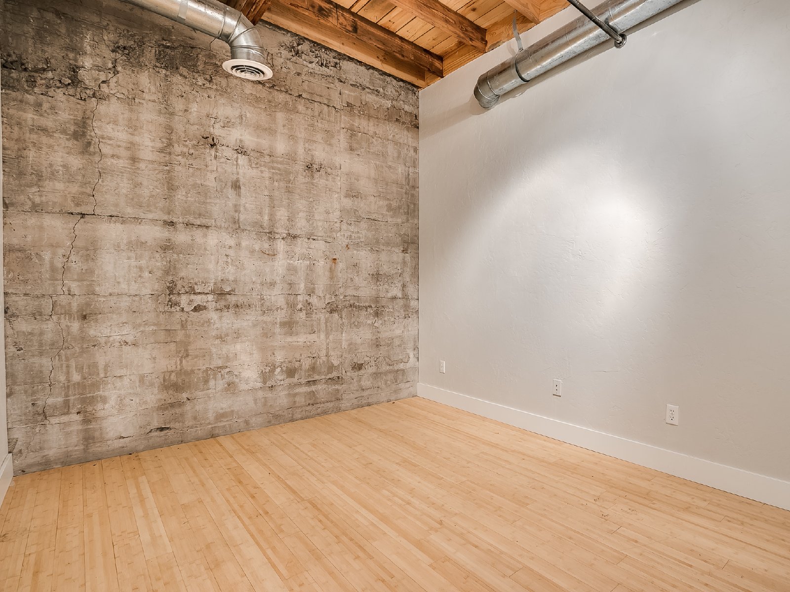 222 E Main St - B property image