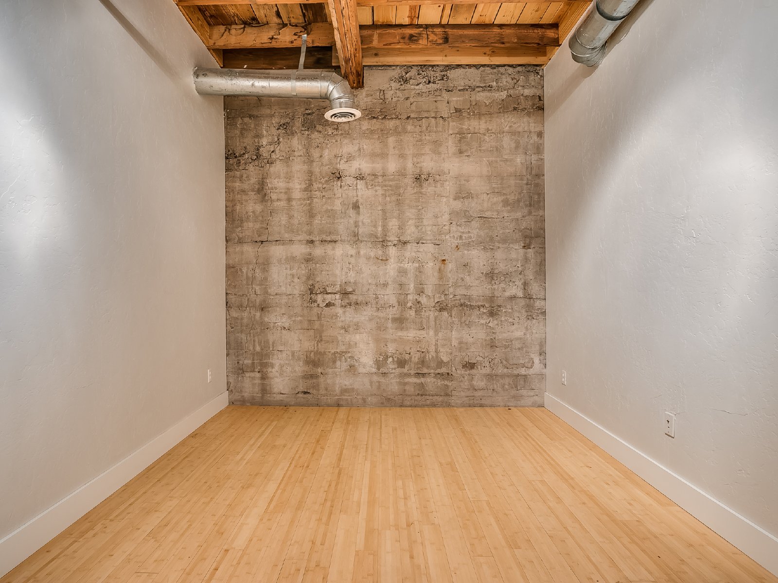 222 E Main St - B property image