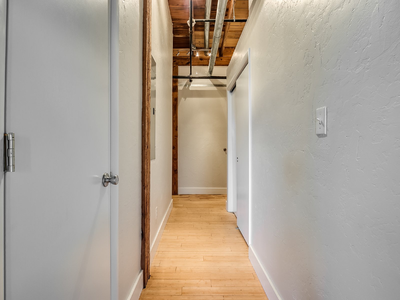222 E Main St - B property image