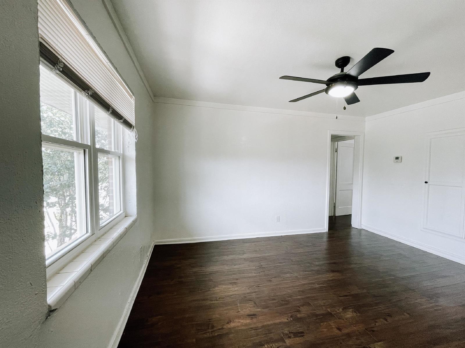 1714 N Lindsay Ave - 6 property image