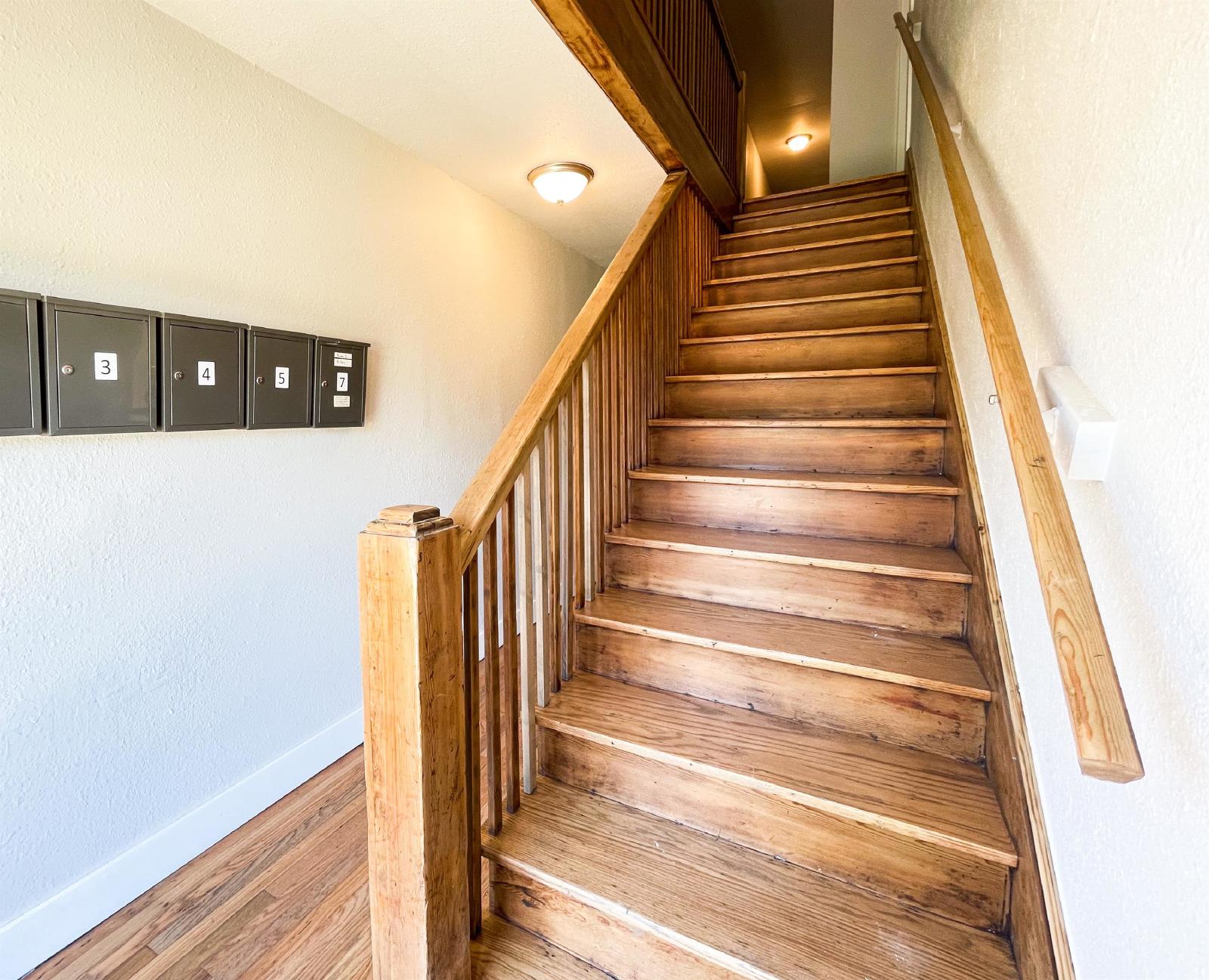 835 East Drive - 8 property image