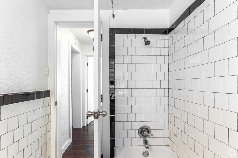 701 Culbertson Drive - 25 property image
