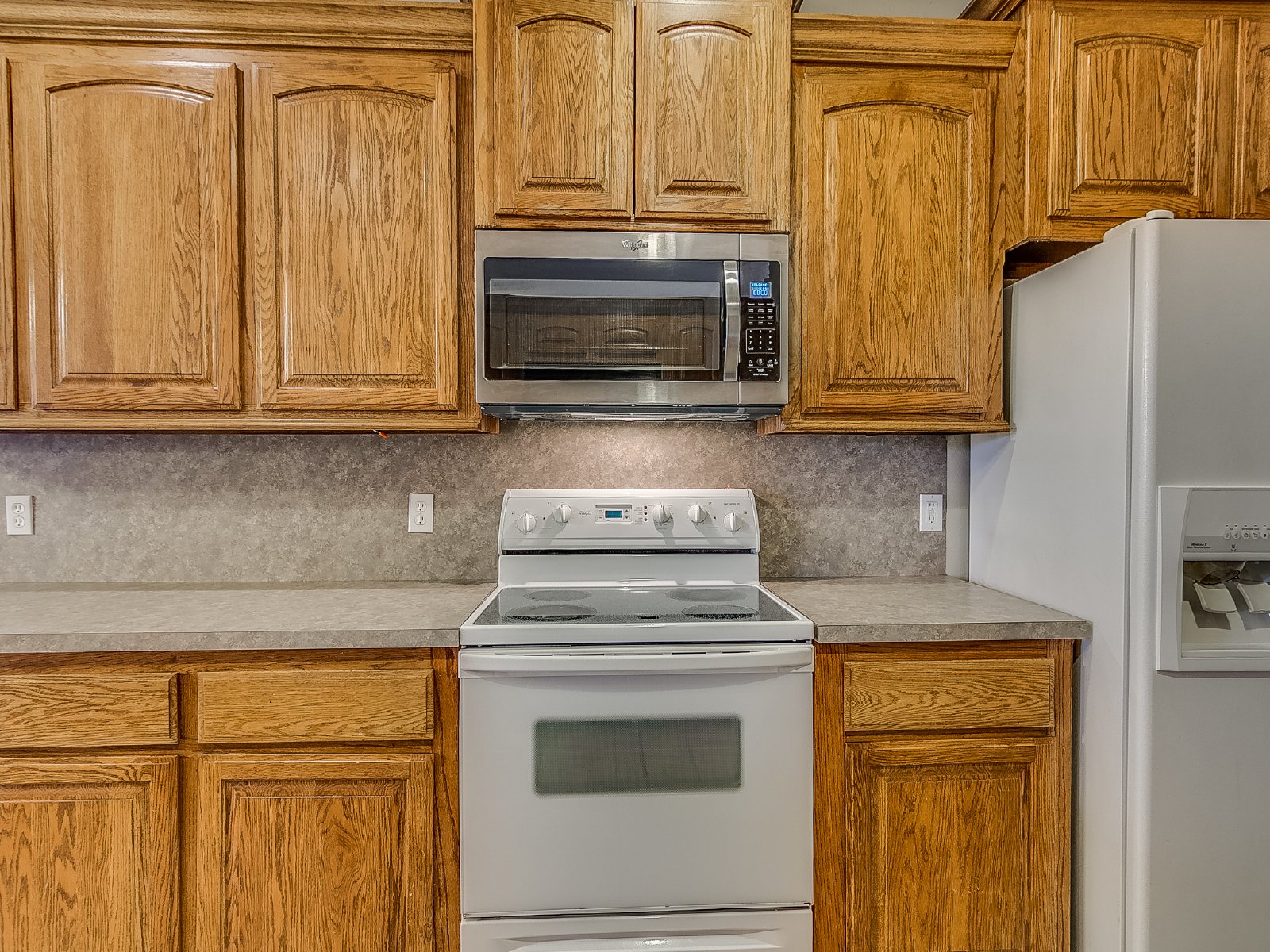 901 Northeast 26th Ct. - 1 property image