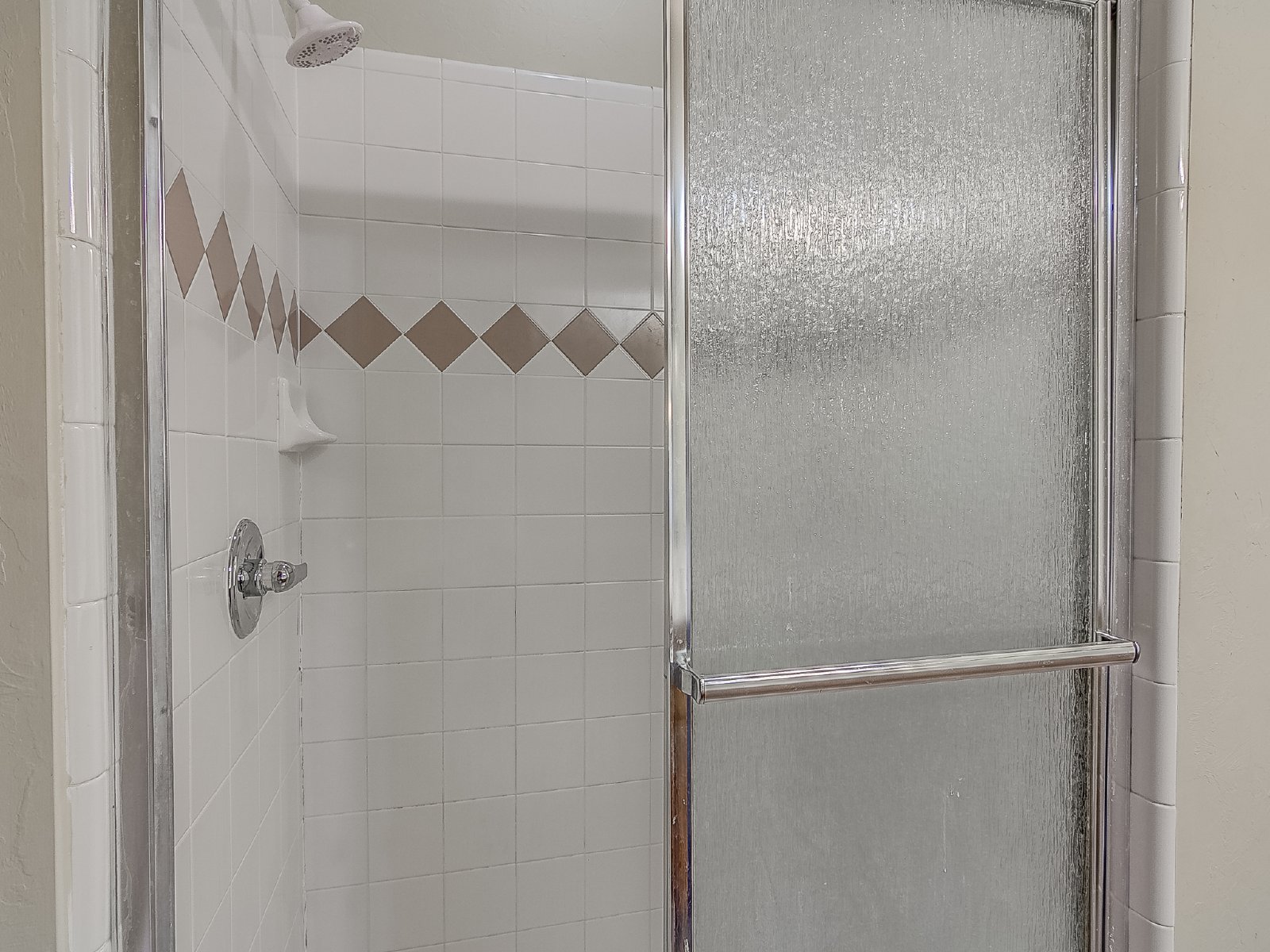 901 Northeast 26th Ct. - 1 property image