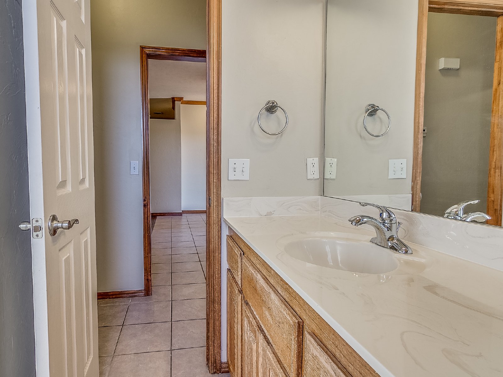 901 Northeast 26th Ct. - 1 property image