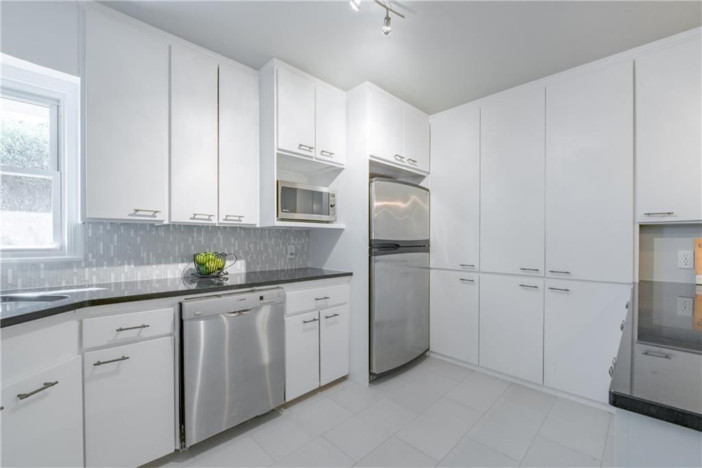 4713 North Harvey Parkway - 1 property image