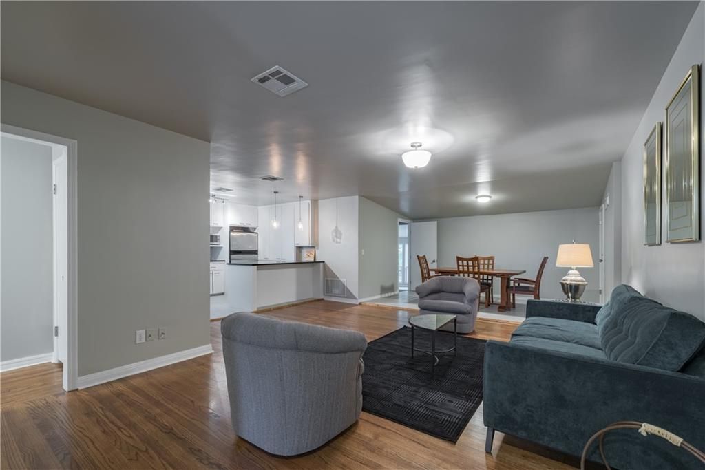 4713 North Harvey Parkway - 1 property image