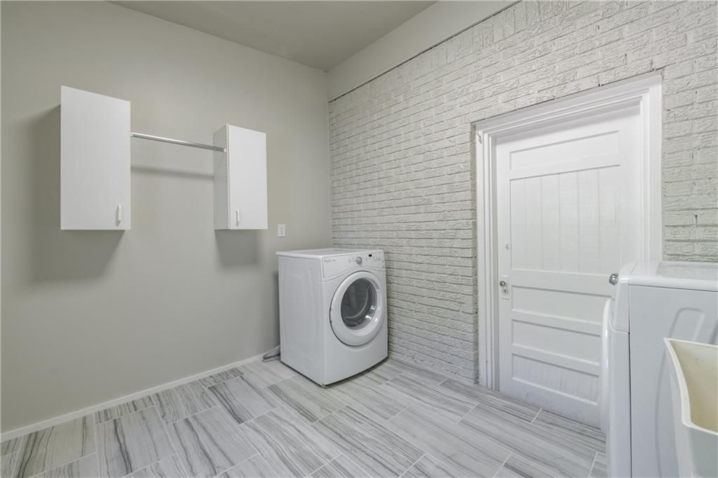 4713 North Harvey Parkway - 1 property image