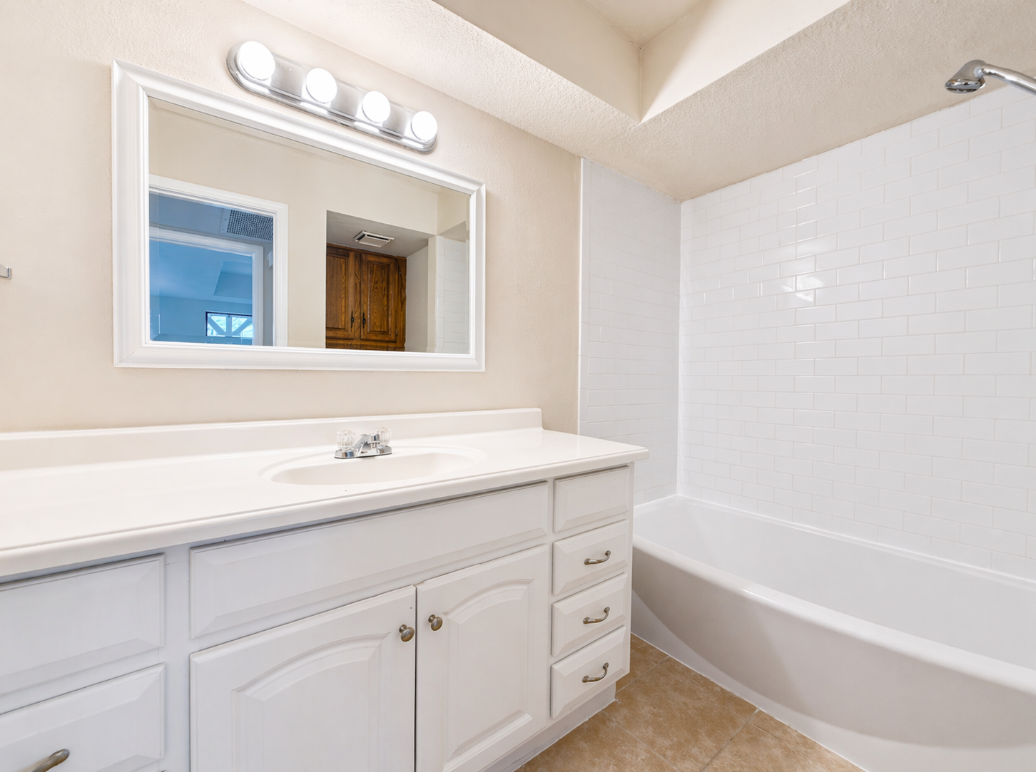 Quail Springs Condominiums - #56 E property image