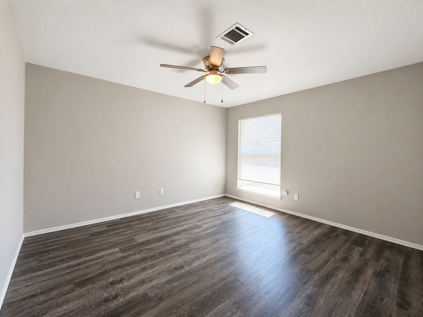 Paseo24 - 816-11 property image