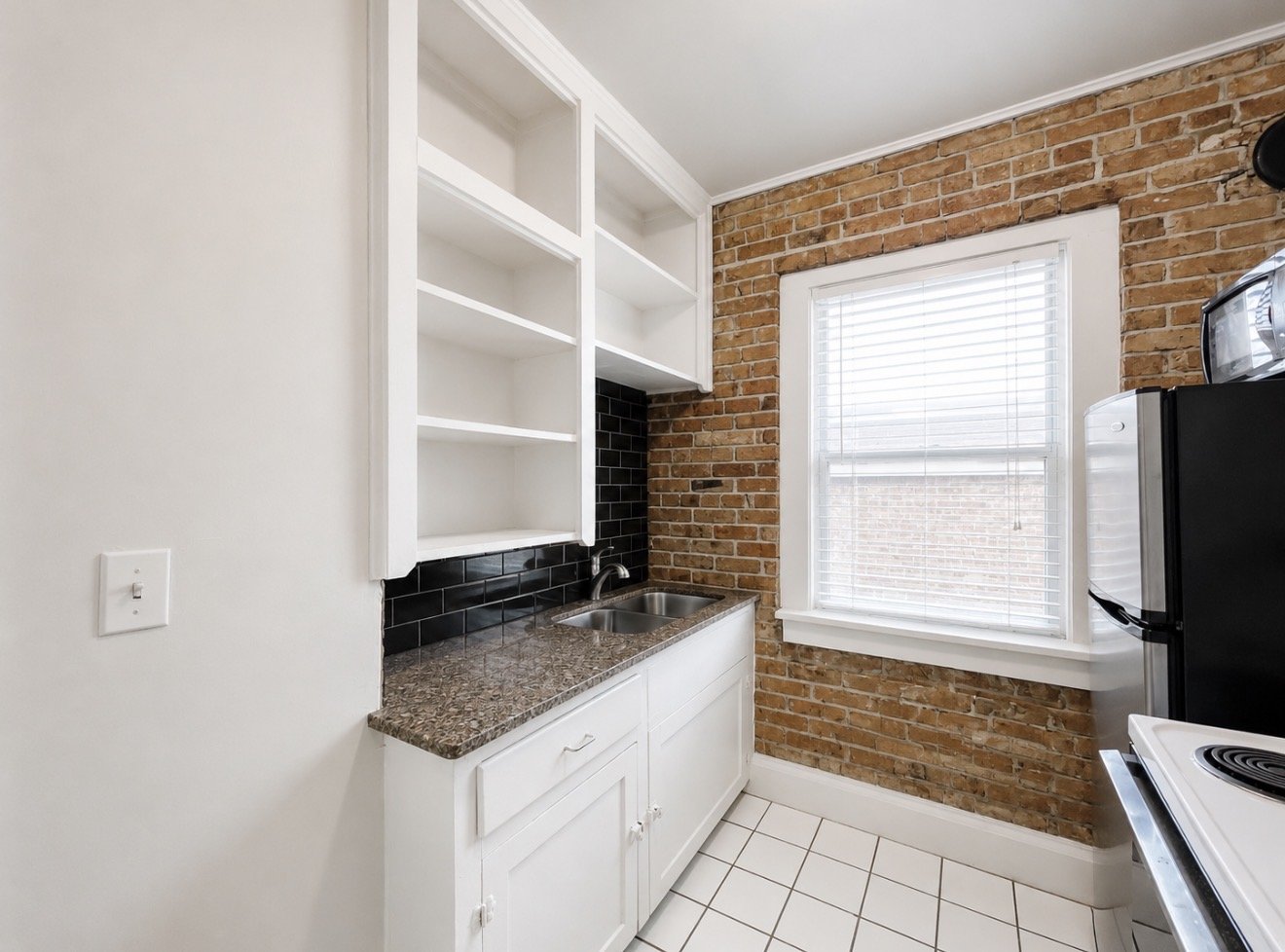 Florence Apartments - 02 property image