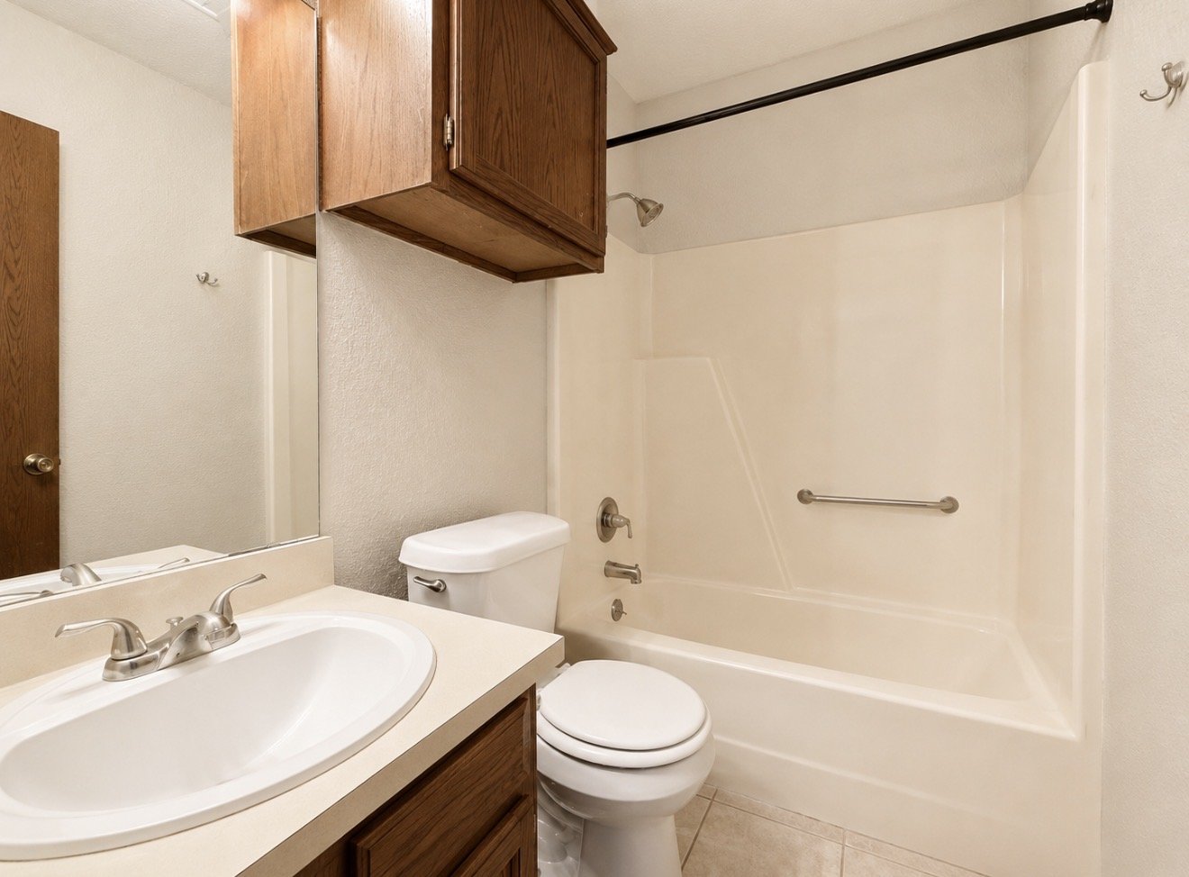 1316/1318 Pennington Avenue - 1318 Pennington Ave property image