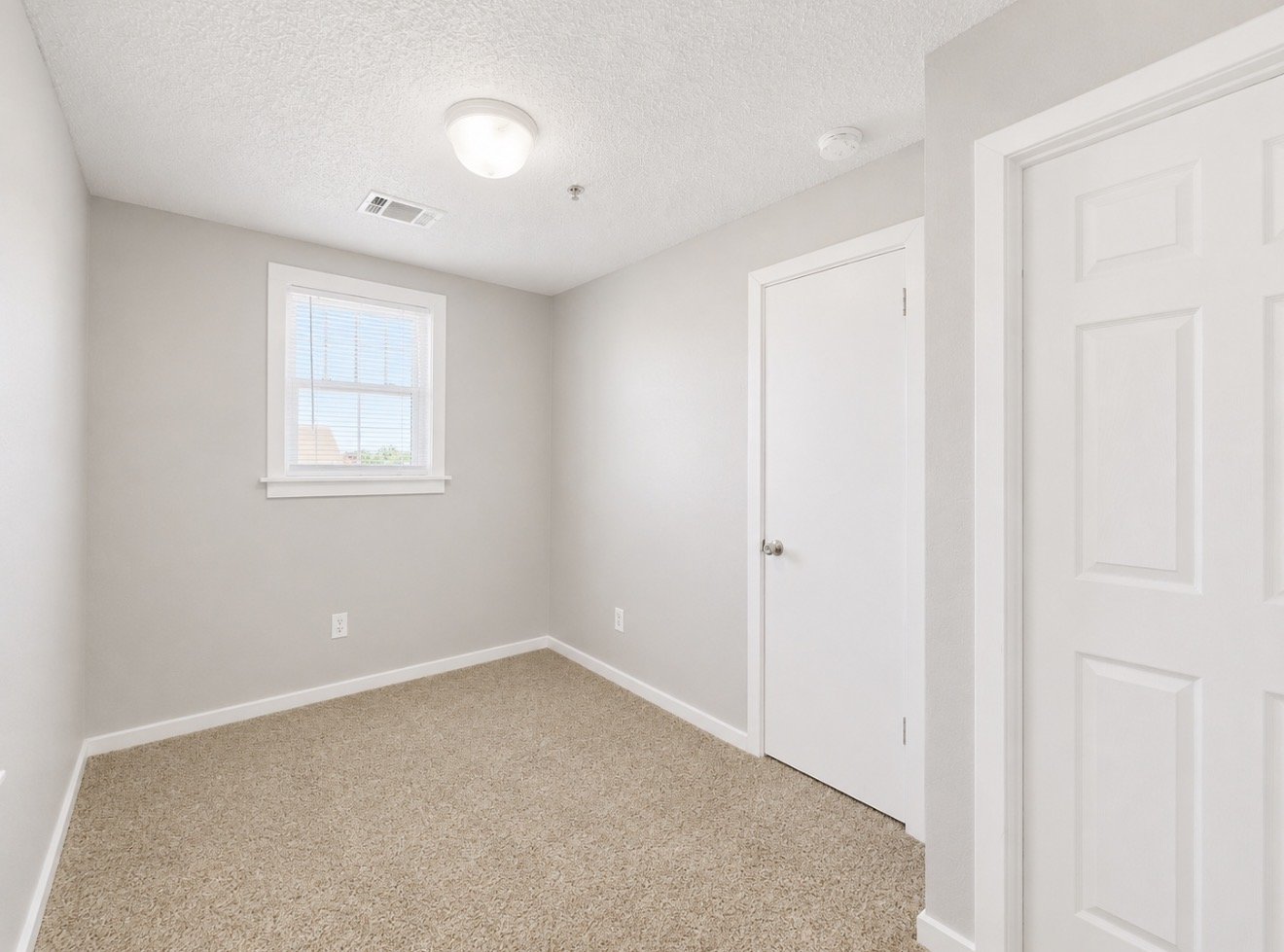 727 Culbertson Drive - 122 property image