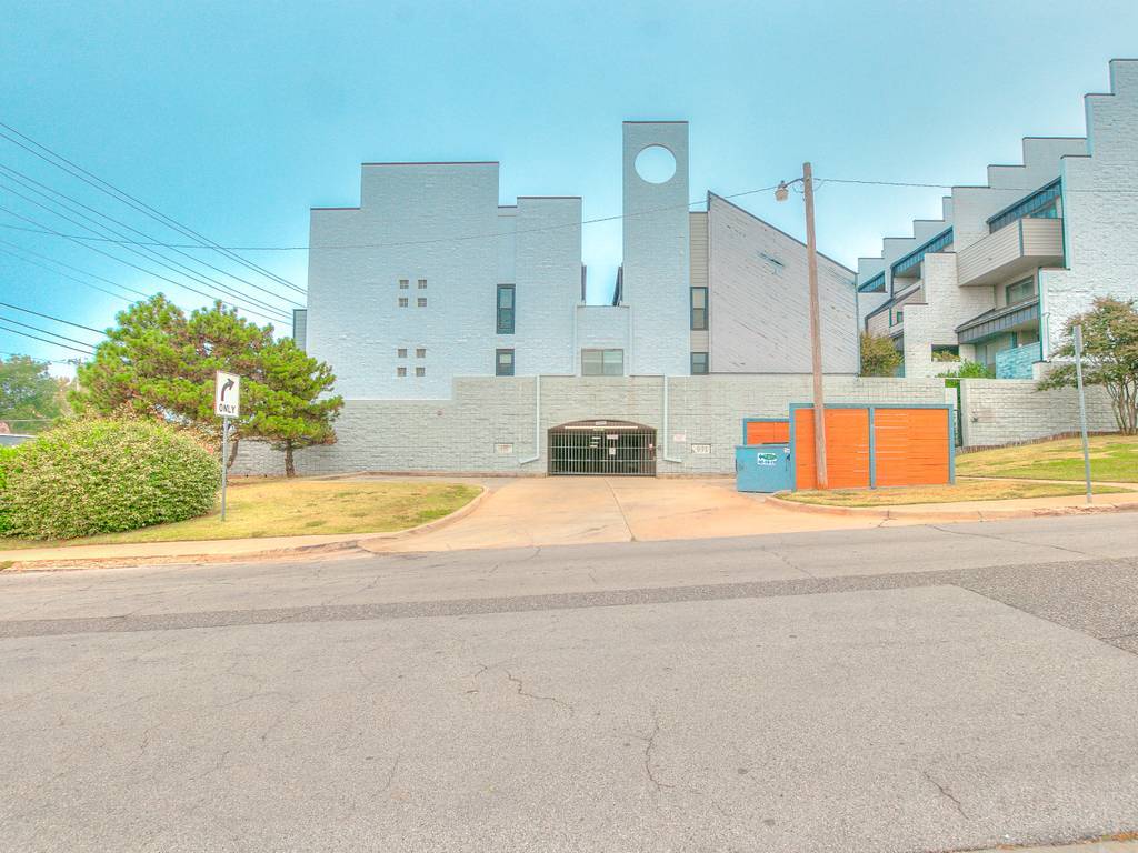 Classen Glen - 105 property image