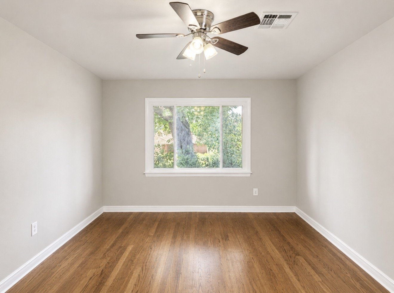 4713 North Harvey Parkway - 1 property image