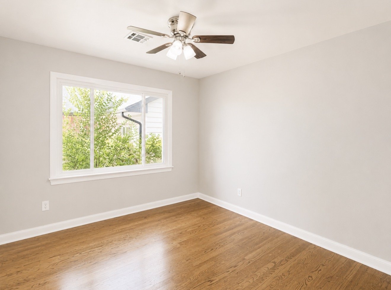 4713 North Harvey Parkway - 1 property image