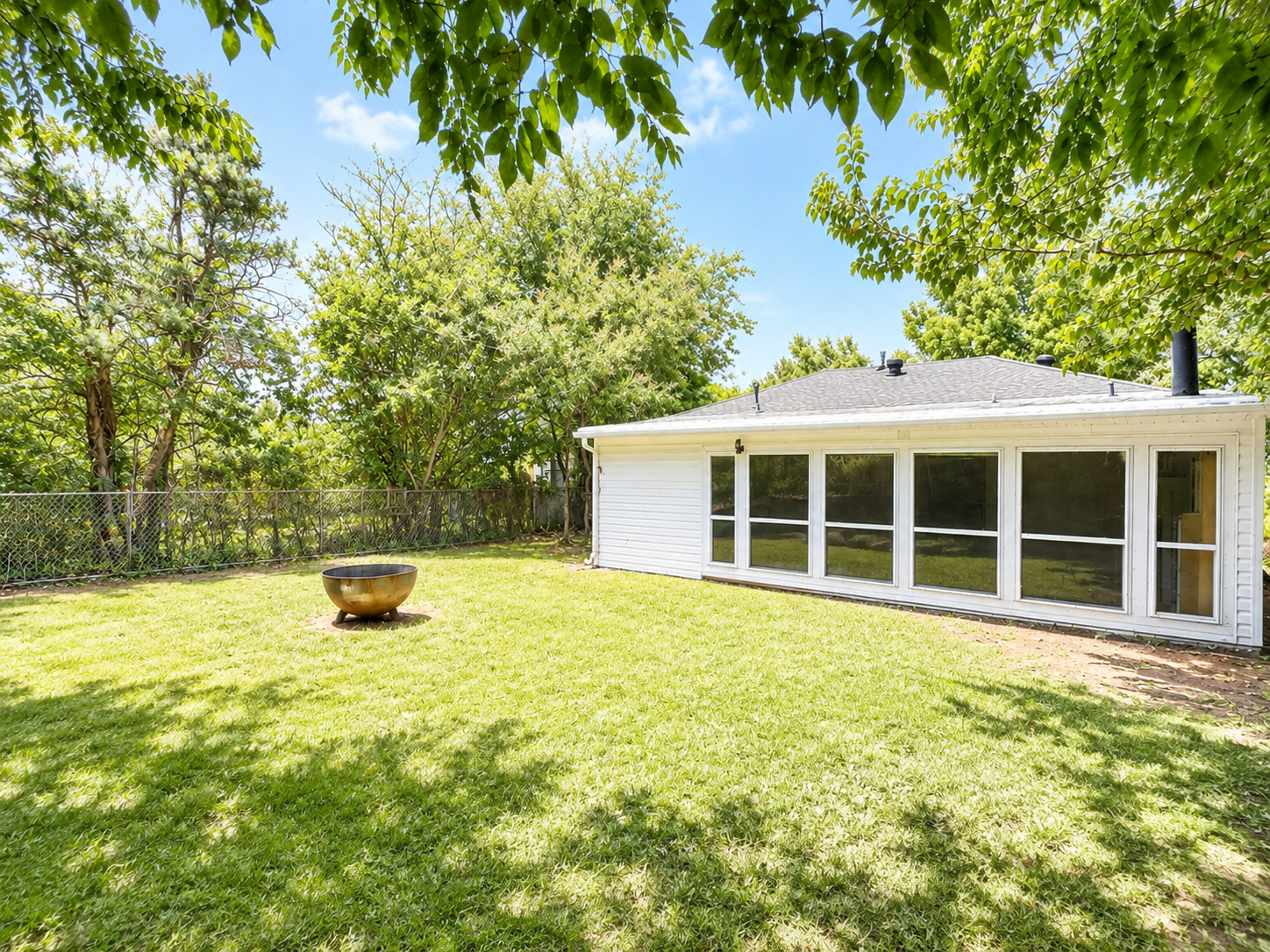 4713 North Harvey Parkway - 1 property image