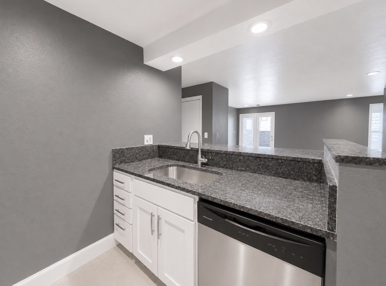 Classen Glen - 101 property image