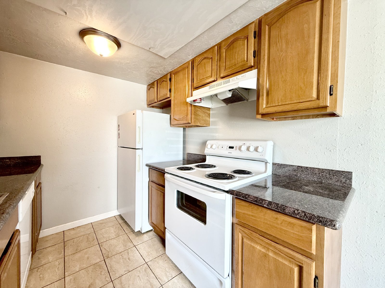 Paseo24 - 900-12 property image