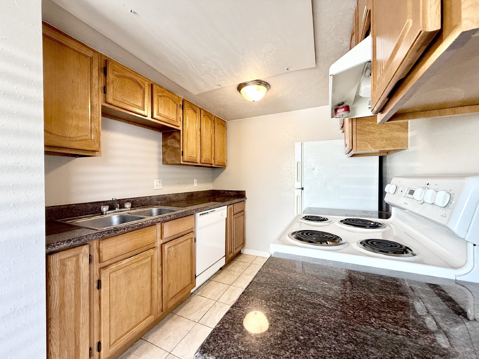 Paseo24 - 900-12 property image