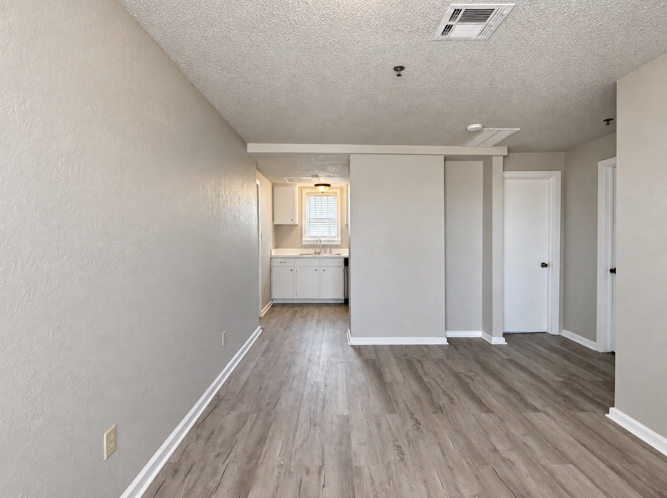 727 Culbertson Drive - 222 property image