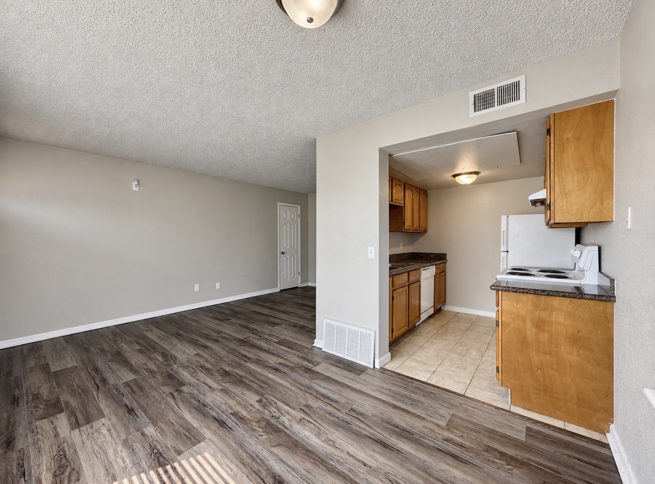 Paseo24 - 900-12 property image