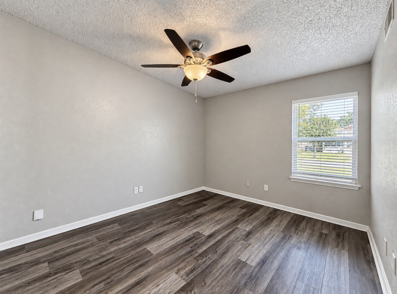 Paseo24 - 900-12 property image