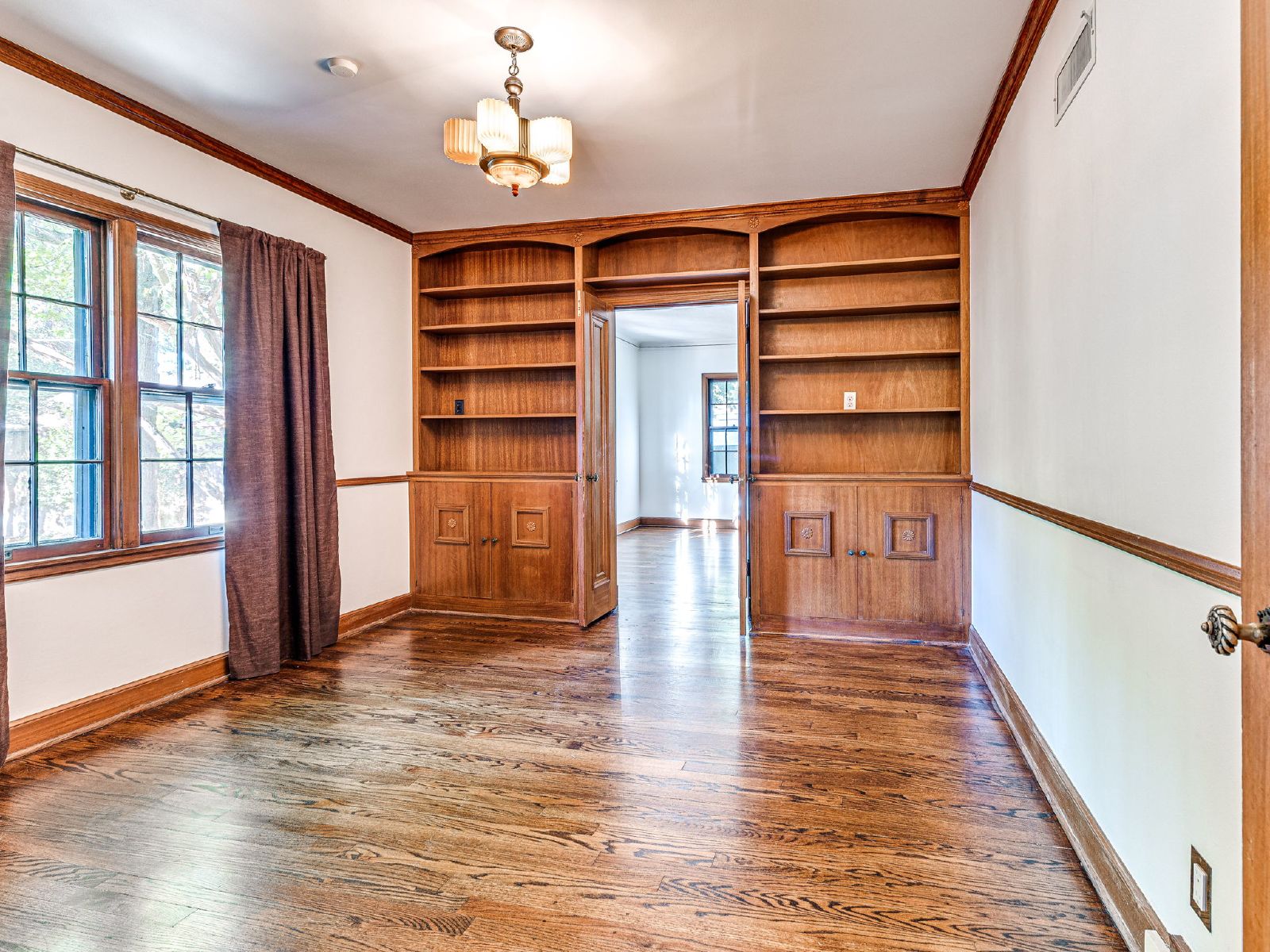 836 Northwest 39th Street - 1 property image