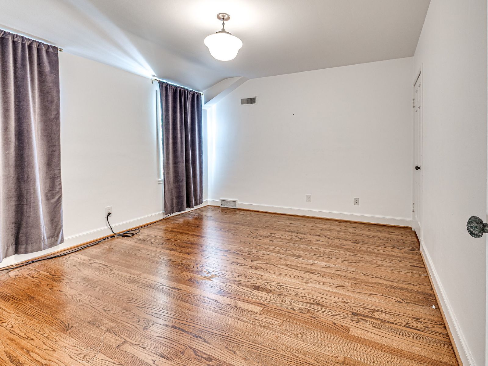 836 Northwest 39th Street - 1 property image