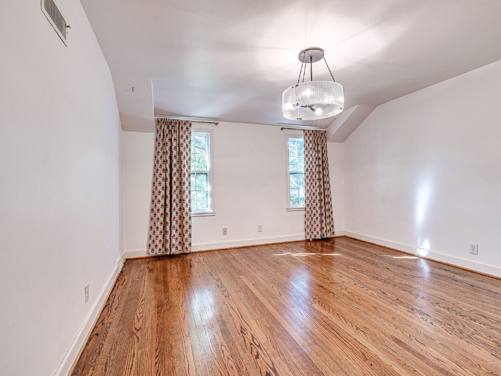 836 Northwest 39th Street - 1 property image