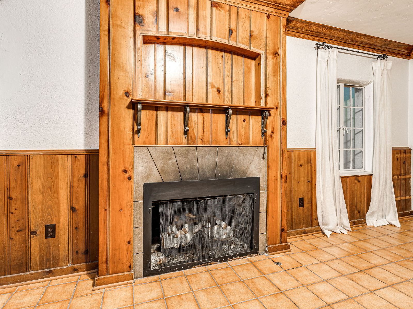 836 Northwest 39th Street - 1 property image
