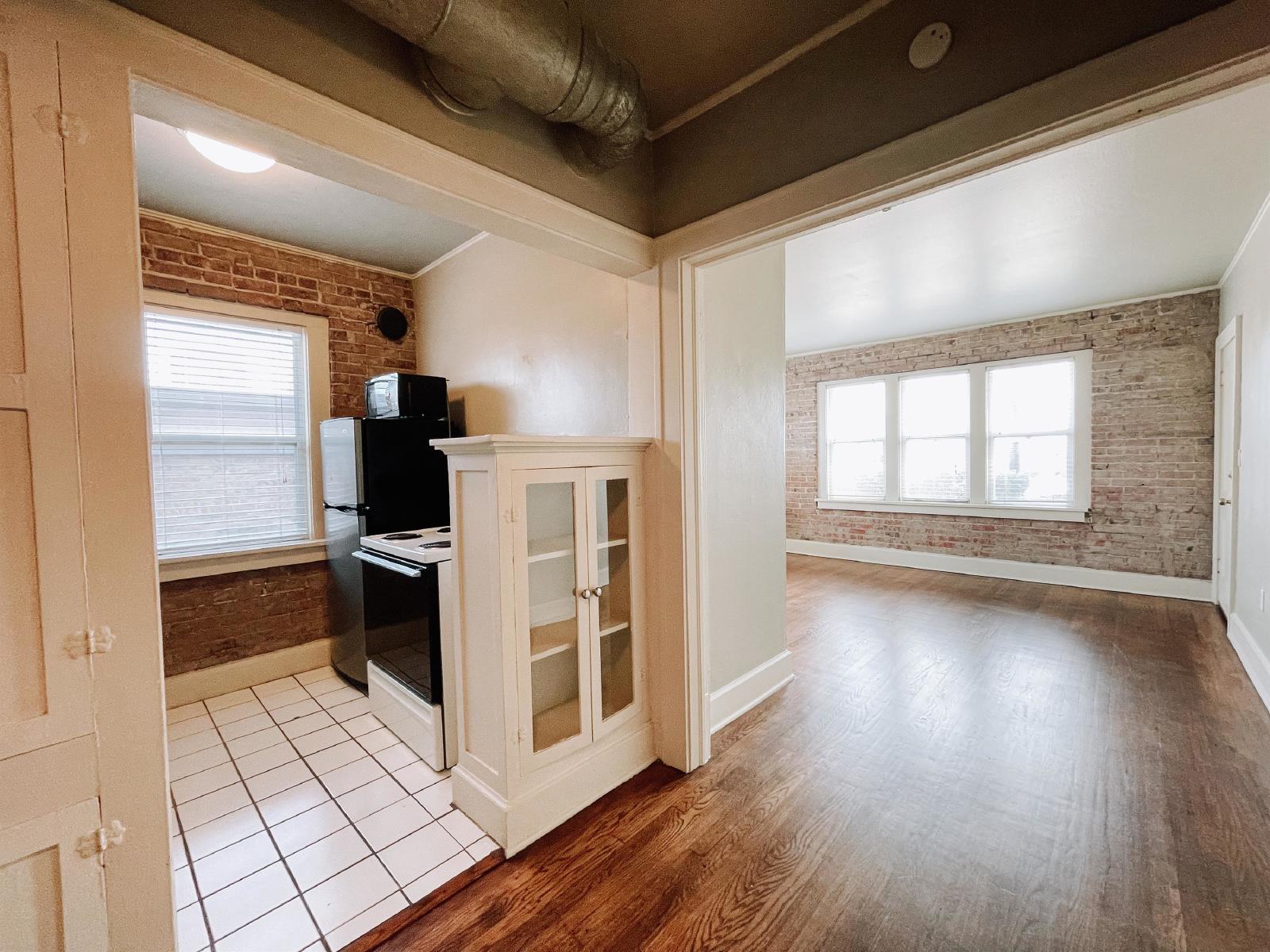 Florence Apartments - 02 property image