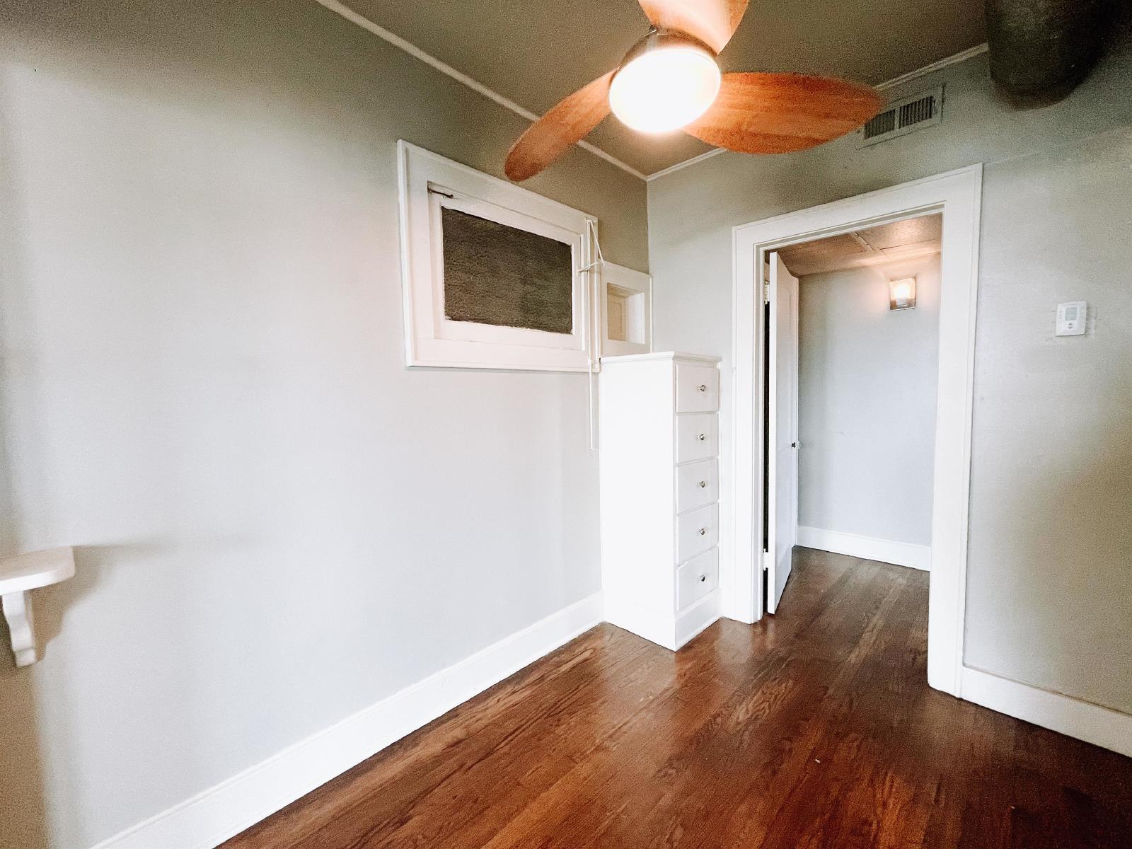 Florence Apartments - 02 property image