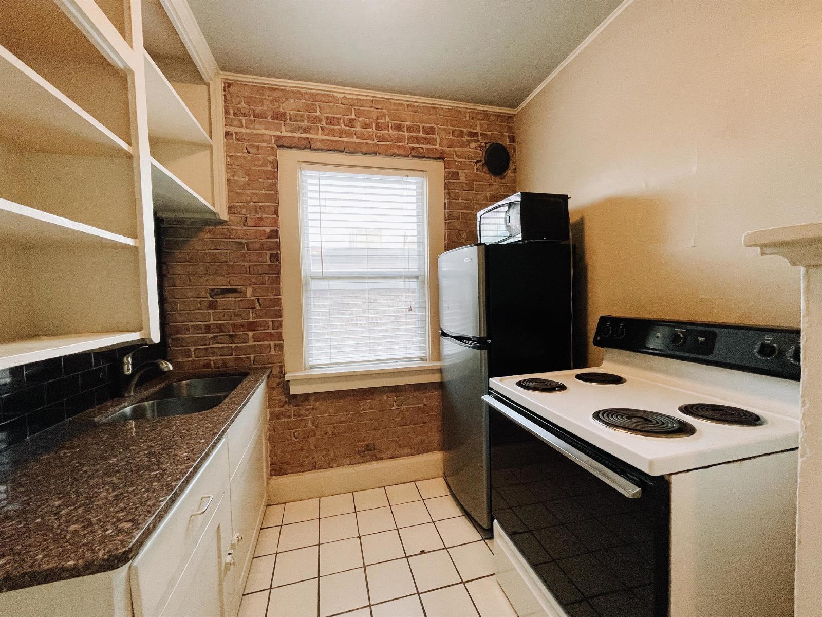 Florence Apartments - 02 property image